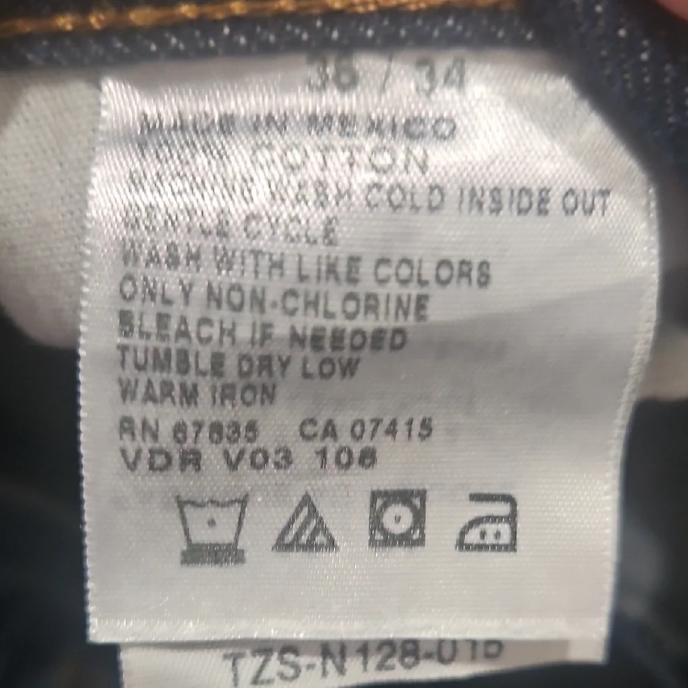 Nautica Men's Deep Blue Relaxed Jeans